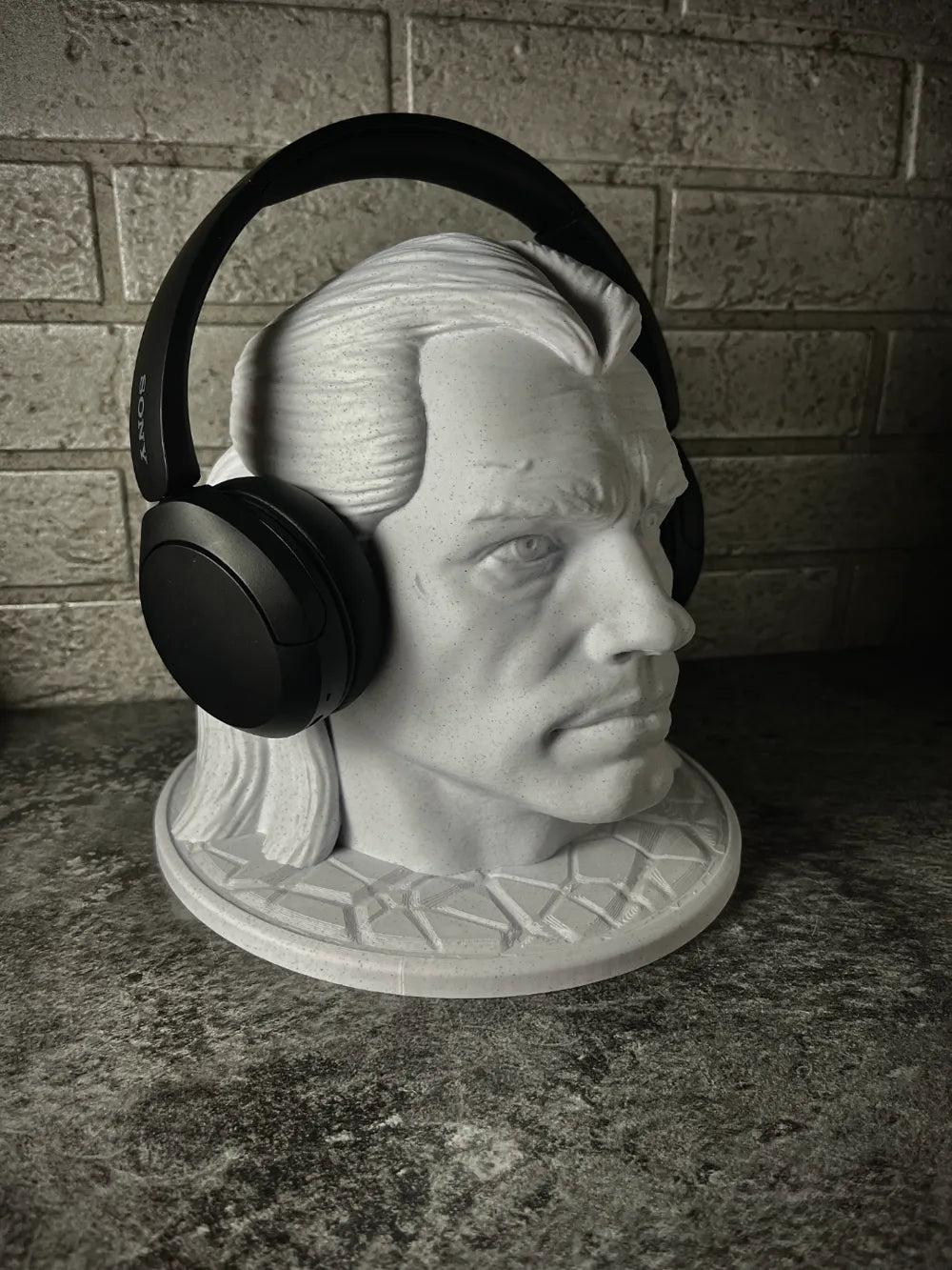 Geralt of Rivia - The Witcher Headphone Stand