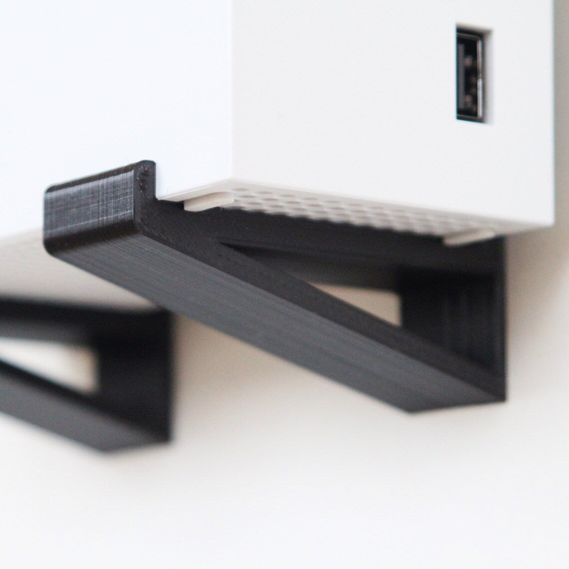 Xbox Series S Wall-Mount